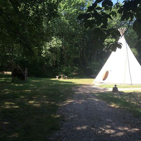 Tipi Au Logis De L'Espoir 호텔 Jauldes 외부 사진