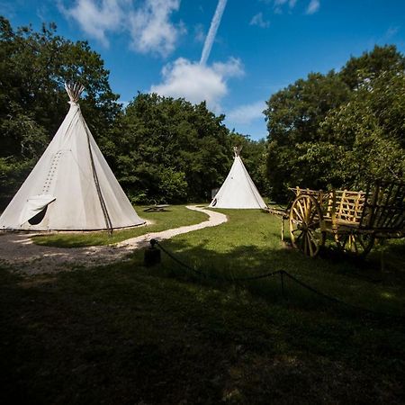 Tipi Au Logis De L'Espoir 호텔 Jauldes 외부 사진