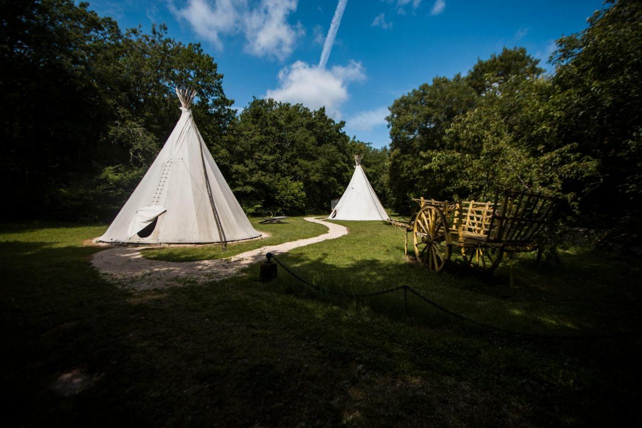 Tipi Au Logis De L'Espoir 호텔 Jauldes 외부 사진